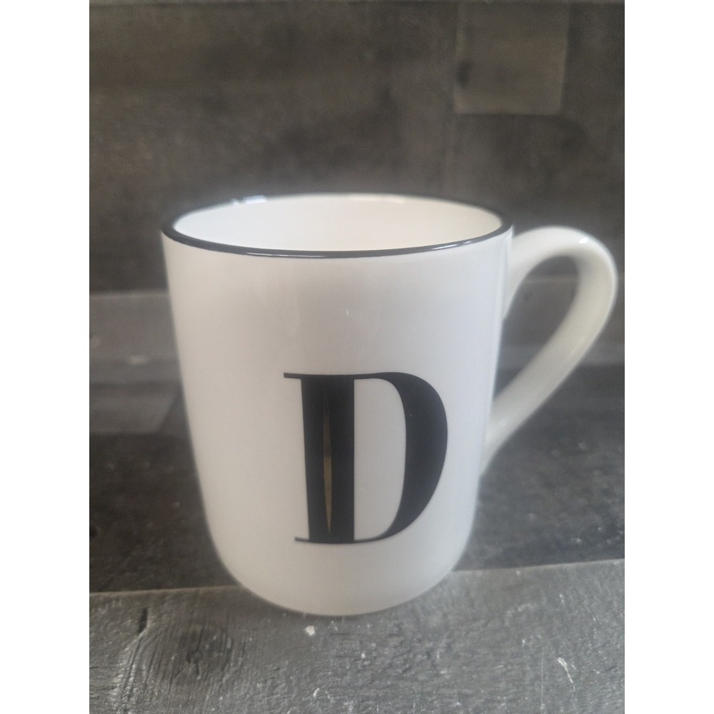 THRESHOLD White/Black Stoneware Monogram Initial 'D' Coffee Cup/Mug